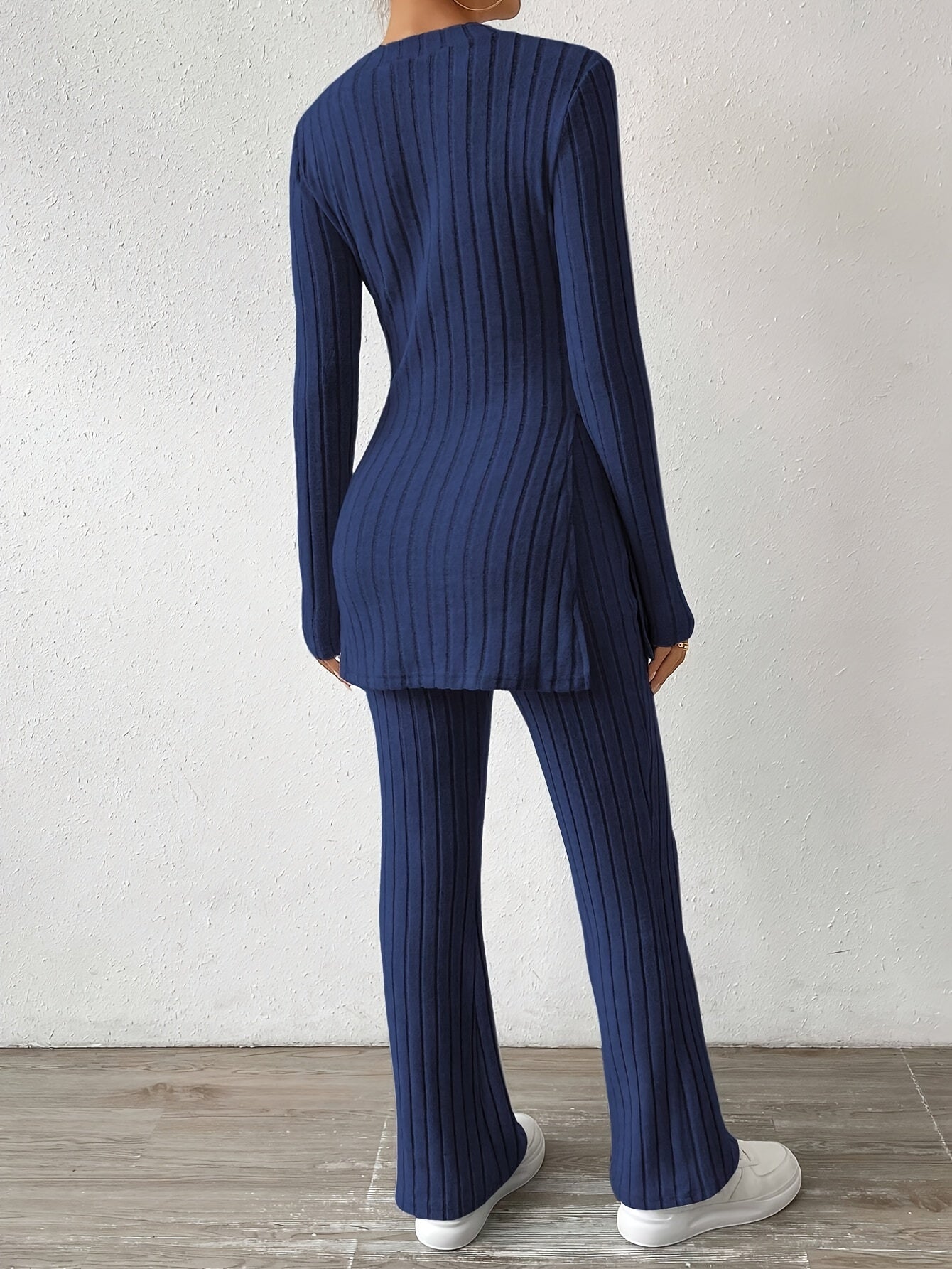Ribbed Knit Tee with Split Hem & Pants